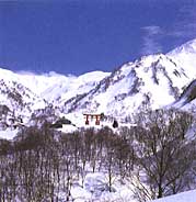 湯殿山・大鳥居
